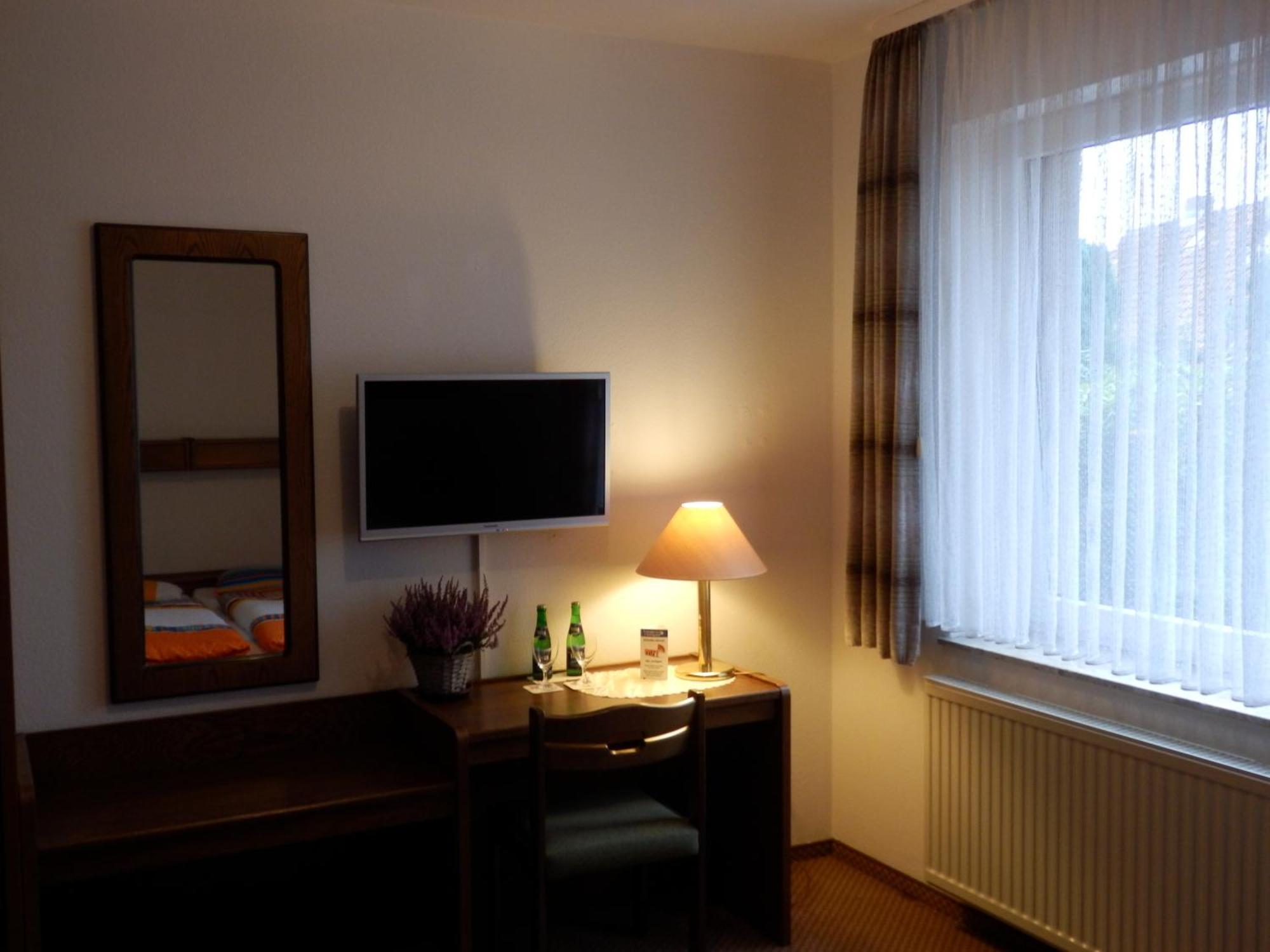 Hotel Schnarr Целле Экстерьер фото